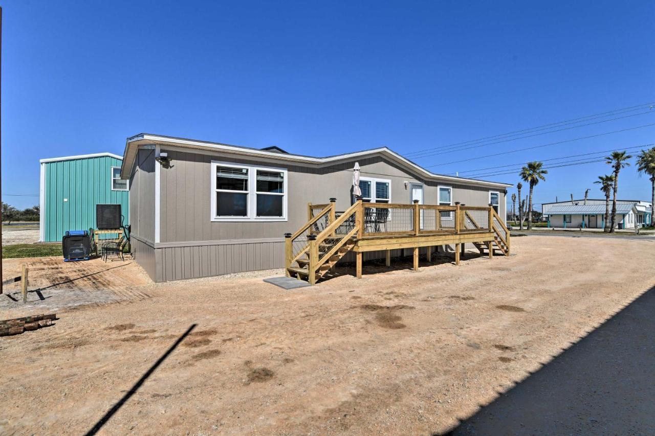 Quaint Port Oconnor Home - 3 Mi To Beach! Port O'Connor المظهر الخارجي الصورة