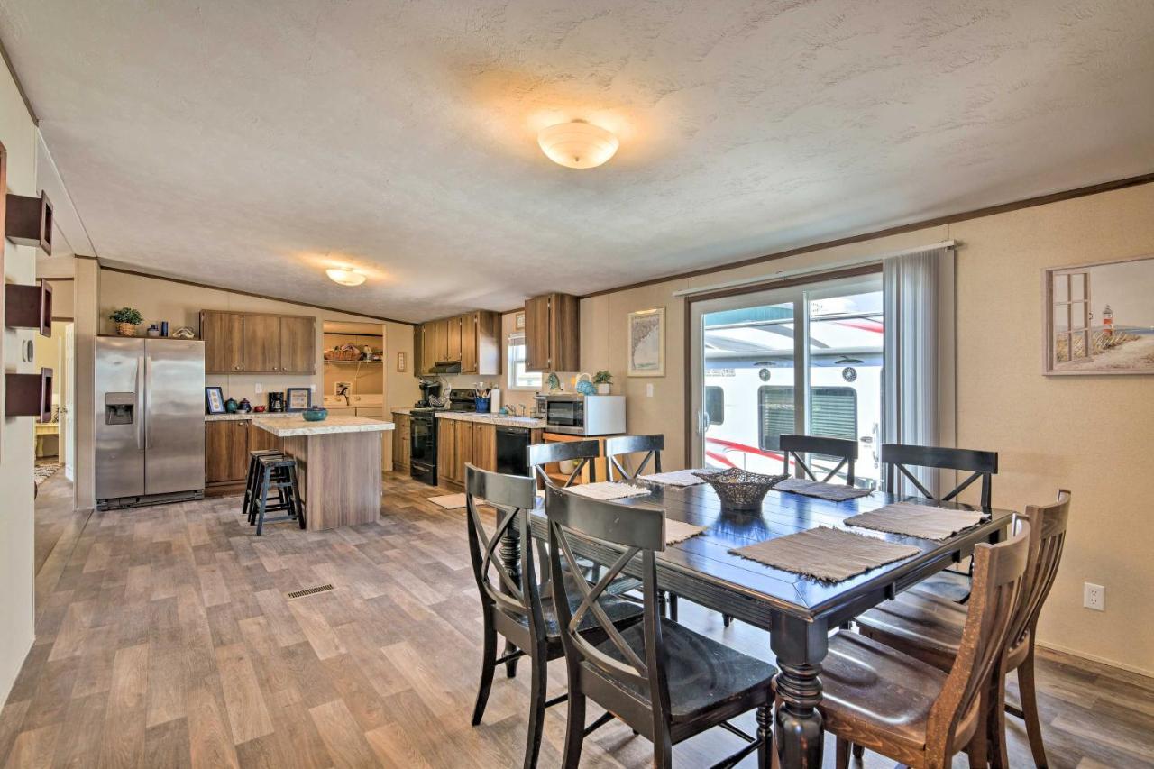 Quaint Port Oconnor Home - 3 Mi To Beach! Port O'Connor المظهر الخارجي الصورة