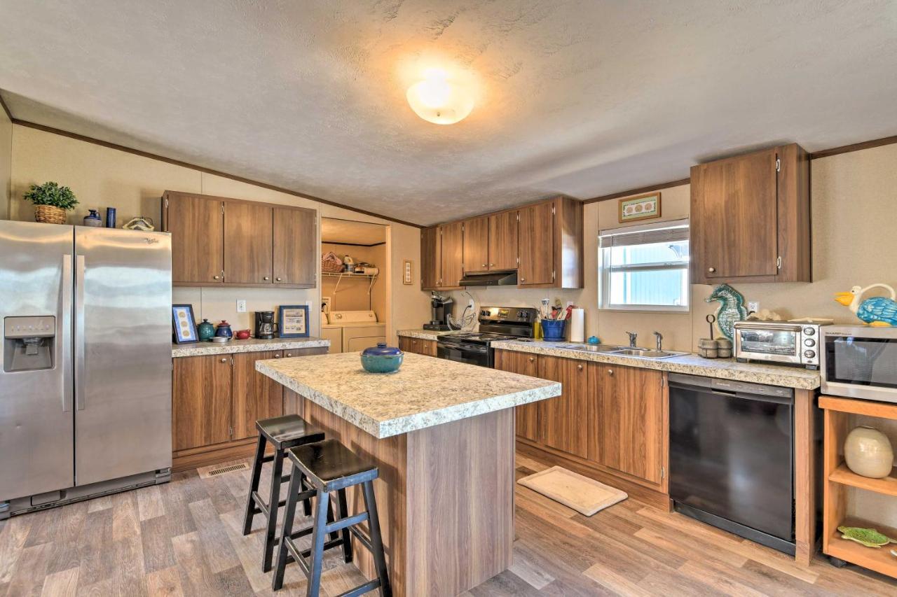 Quaint Port Oconnor Home - 3 Mi To Beach! Port O'Connor المظهر الخارجي الصورة